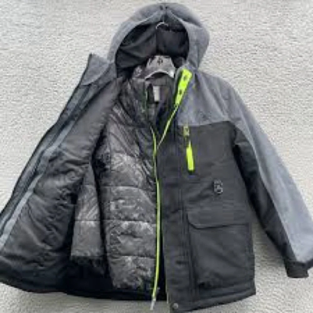 Gerry Weber Kids Gray and Black Puffer Jacket A0493